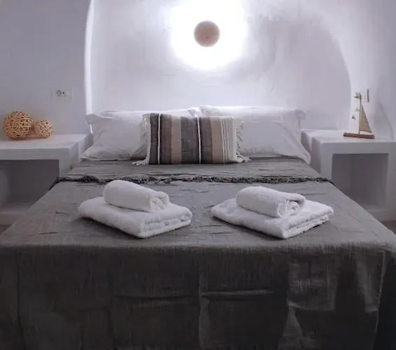 Lägenhet Finikas Cave House *