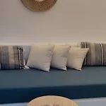 شقة Finikas Cave House *