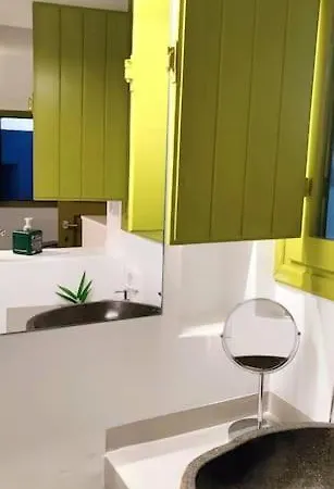 Finikas Cave House *