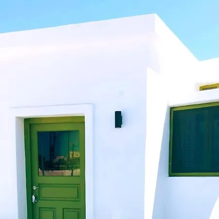 Finikas Cave House