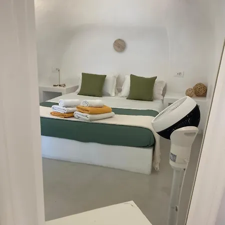 Lägenhet Finikas Cave House *