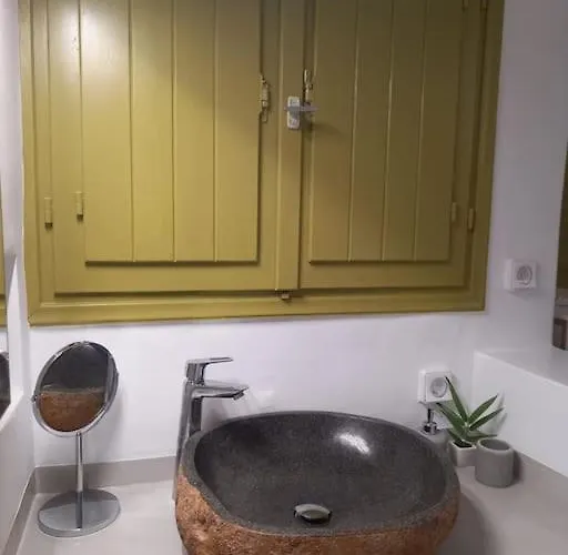 Lejlighed Finikas Cave House *