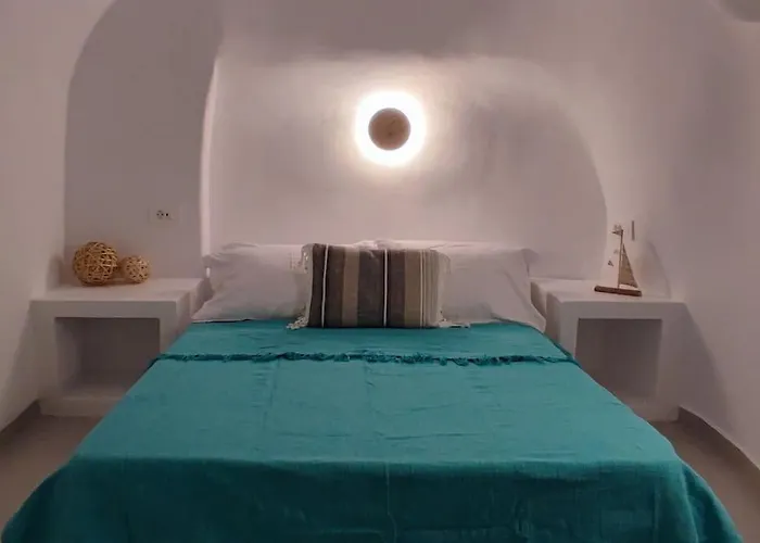 아파트 Finikas Cave House